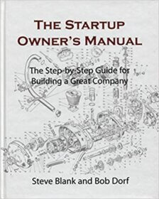 Книга ««The Startup Owner’s Manual» — Steve Blank</p>
<p>Models for running a statup.» Обложка книги «»